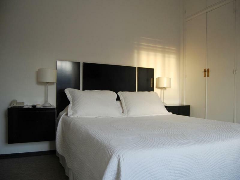 Mercedes Rambla Hotel Exterior photo
